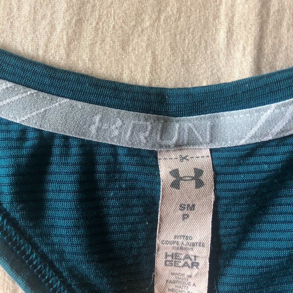 Workout Tops - Picture 4 of 6